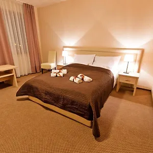 3* Hotel Wiatraczna